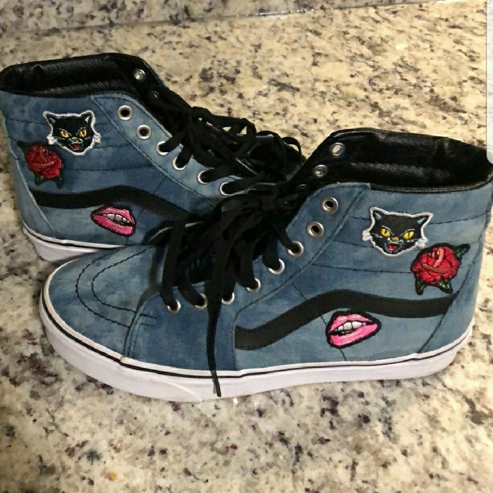 Looking for a size 8 mens or 9.5womens